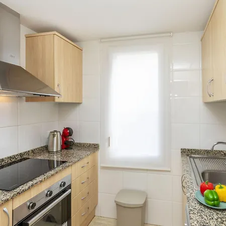 Mitsu By Interhome 또사데마르